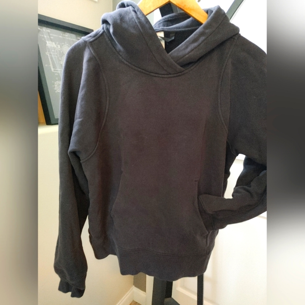 Lululemon Faded Black Pullover Hoodie ~ Size 6